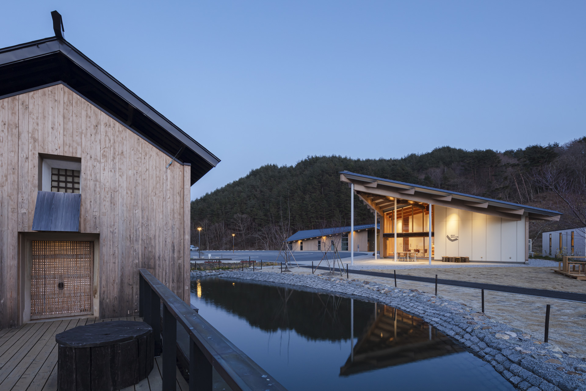 人の温もりが集う、山里のひと休み処 復興交流館あぜりあ